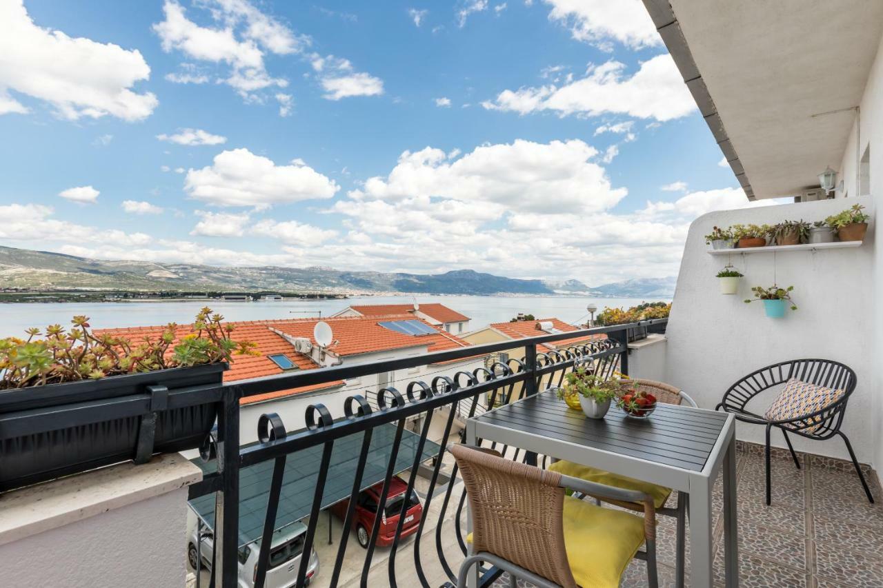 Apartments Rogulj Trogir Exteriör bild