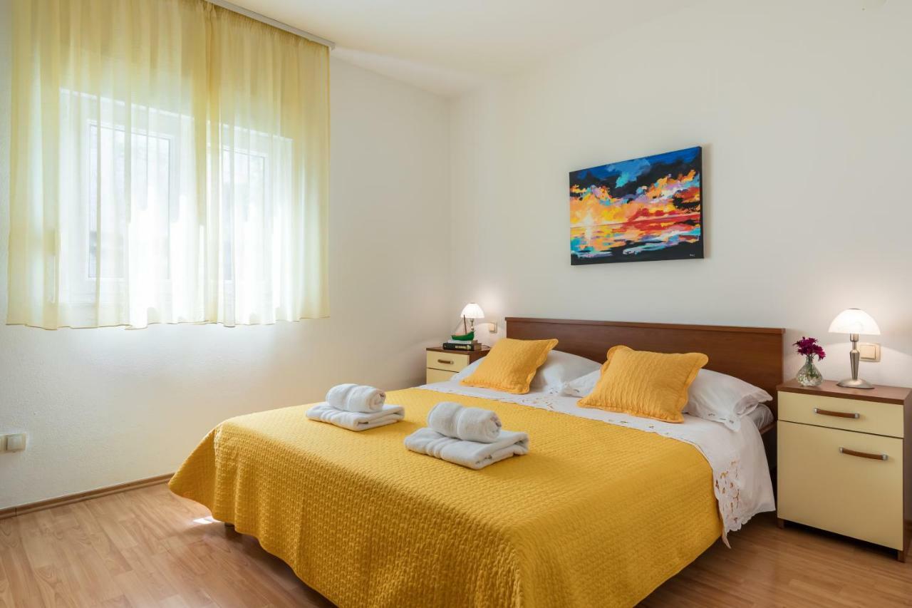 Apartments Rogulj Trogir Exteriör bild