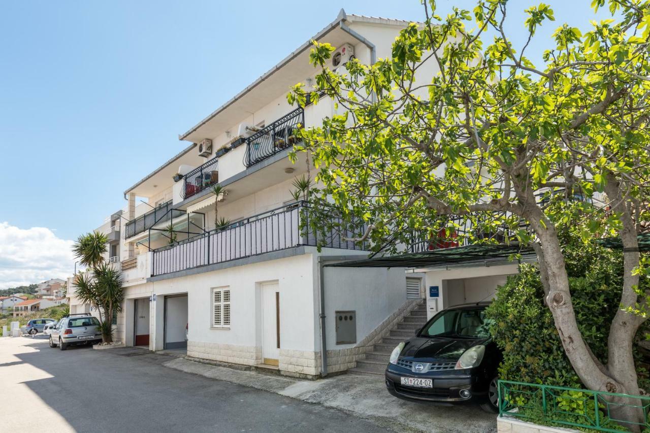 Apartments Rogulj Trogir Exteriör bild