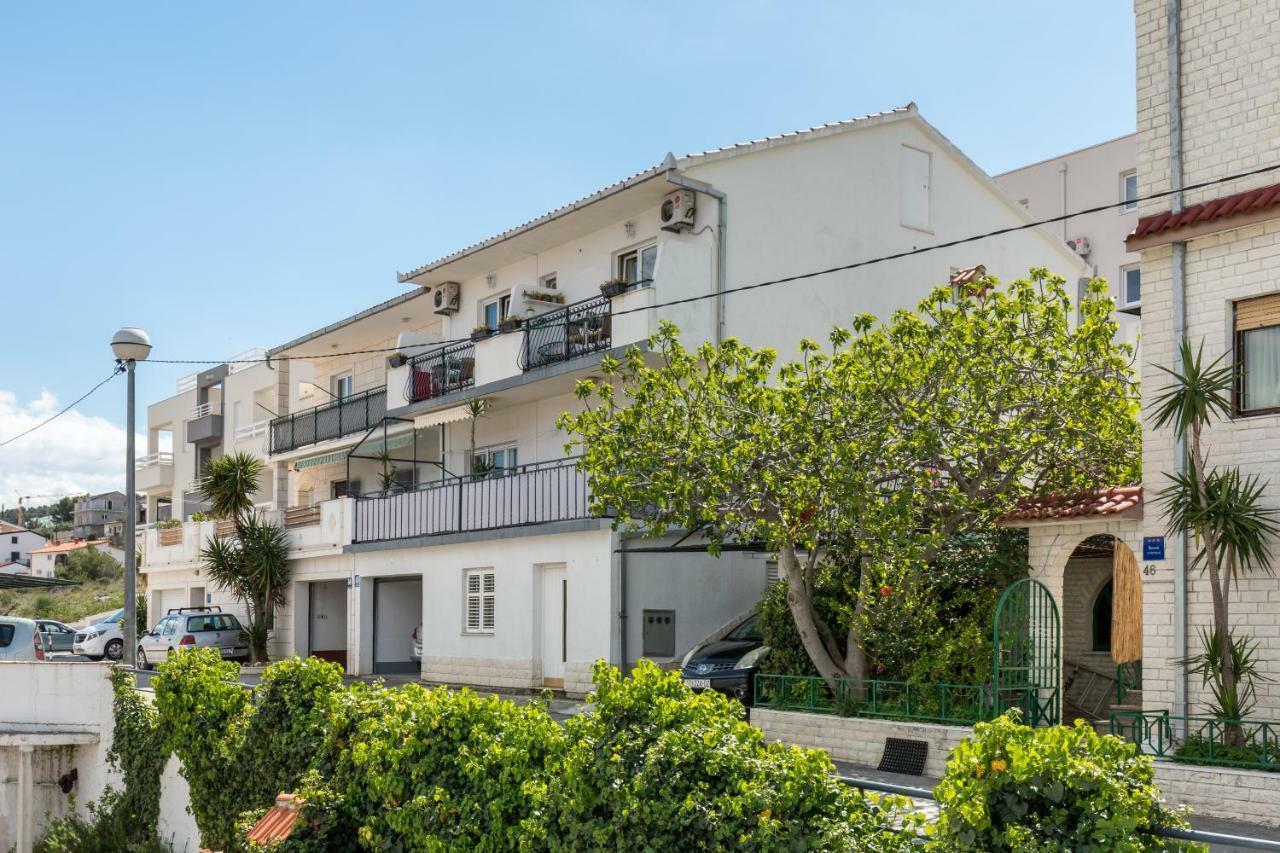 Apartments Rogulj Trogir Exteriör bild